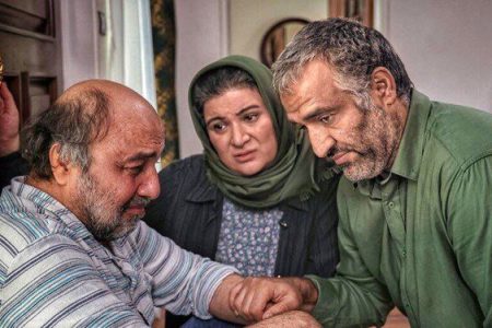 «ویلای ساحلی» در «میز سینمای ایران» نقد می شود