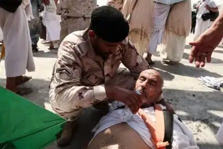 مرگ ۱۳۰۰ حاجی و انتقادات شدید از عملکرد عربستان در اداره حج