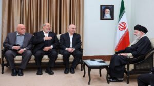 رهبر معظم انقلاب: پیروزی نهایی با مردم فلسطین است