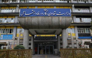 وزارت کار تکلیف ادامه واریز یارانه معیشتی برای دهک‌های ۱ تا ۷ را یکسره کرد