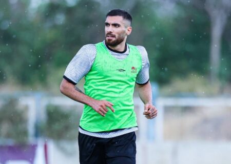 عارف آقاسی در آستانه انتقال؛ رقابت داغ استقلال و پرسپولیس