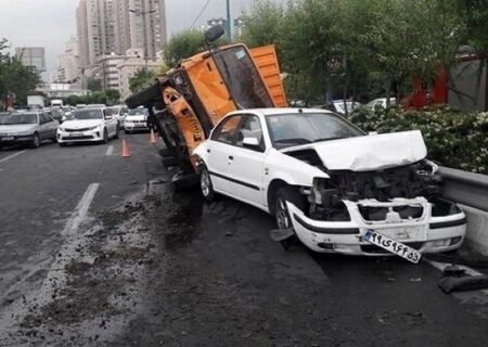 تهران در اردیبهشت ۱۴۰۴؛  ثبت  ۸۲۷ فقره تصادف به دلیل عدم توانایی در کنترل وسیله نقلیه در یک ماه /  ۷۵ درصد تصادفات فوتی در بزرگراه‌ها رخ داده است
