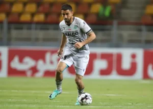 محمدامین کاظمیان سرخ‌پوش شد