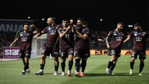 آشتیانی: جوان‌سازی تنها راه موفقیت است