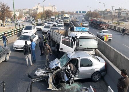افزایش نگران‌کننده تصادفات فوتی در اردیبهشت ۱۴۰۴ در پایتخت؛ عدم توانایی در کنترل وسیله نقلیه ناشی از تخطی از سرعت مجاز و عدم توجه به جلو، مهم‌ترین عامل سوانح رانندگی