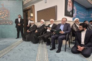 مراسم سالگرد شهدای خدمت با حضور محمدرضا عارف برگزار شد