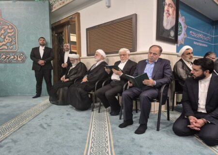 مراسم سالگرد شهدای خدمت با حضور محمدرضا عارف برگزار شد