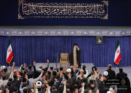 رهبر انقلاب: حادثه بندر شهید رجایی مصیبتی تلخ بود