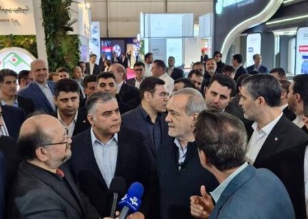 آغاز به کار بیست‌ونهمین نمایشگاه بین‌المللی نفت تهران با حضور رئیس‌جمهور