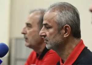 سرمربی پرسپولیس: اختلافات بازیکنان را مدیریت می‌کنم