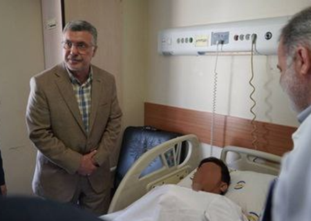 عارف و ظفرقندی از مجروحان حملات رژیم صهیونیستی عیادت کردند