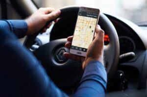 تغییر فرایند احراز هویت و بررسی صلاحیت رانندگان تاکسی‌های اینترنتی