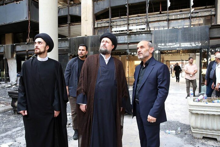 بازدید سید حسن خمینی از ساختمان شیشه ای تلوزیون بعد از حمله رژیم صهیونی