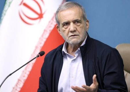 پزشکیان: اجبار حجاب نارضایتی می‌آورد اما ولنگاری و هنجارشکنی هم قابل قبول نیست