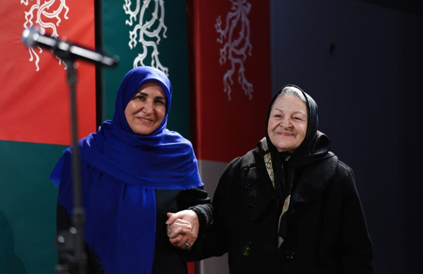 گرامی‌داشت کسانی‌که تاریخ و هنر فراموششان نمی‌کند