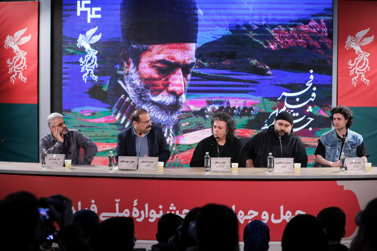 ایده «جهان مبهم هاتف» ۳ سال طول کشید/ اوج اتفاق فیلم از صفر شروع کردن است